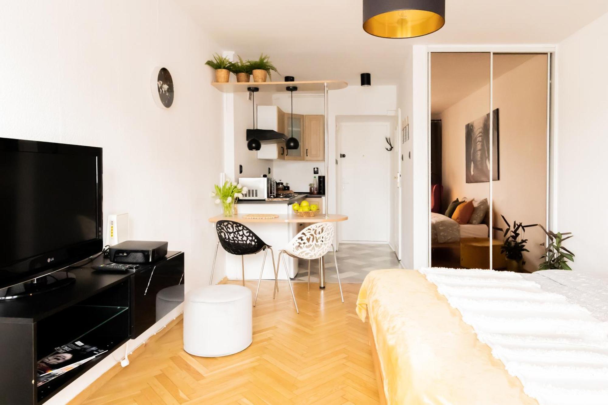 Piotrapartments - Big City Life Apartments In Central Warszawa Extérieur photo