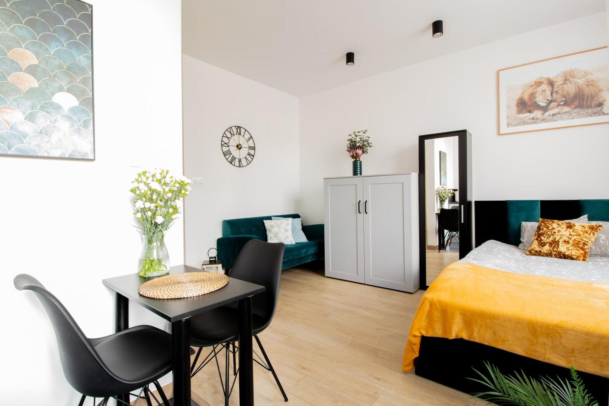 Piotrapartments - Big City Life Apartments In Central Warszawa Extérieur photo