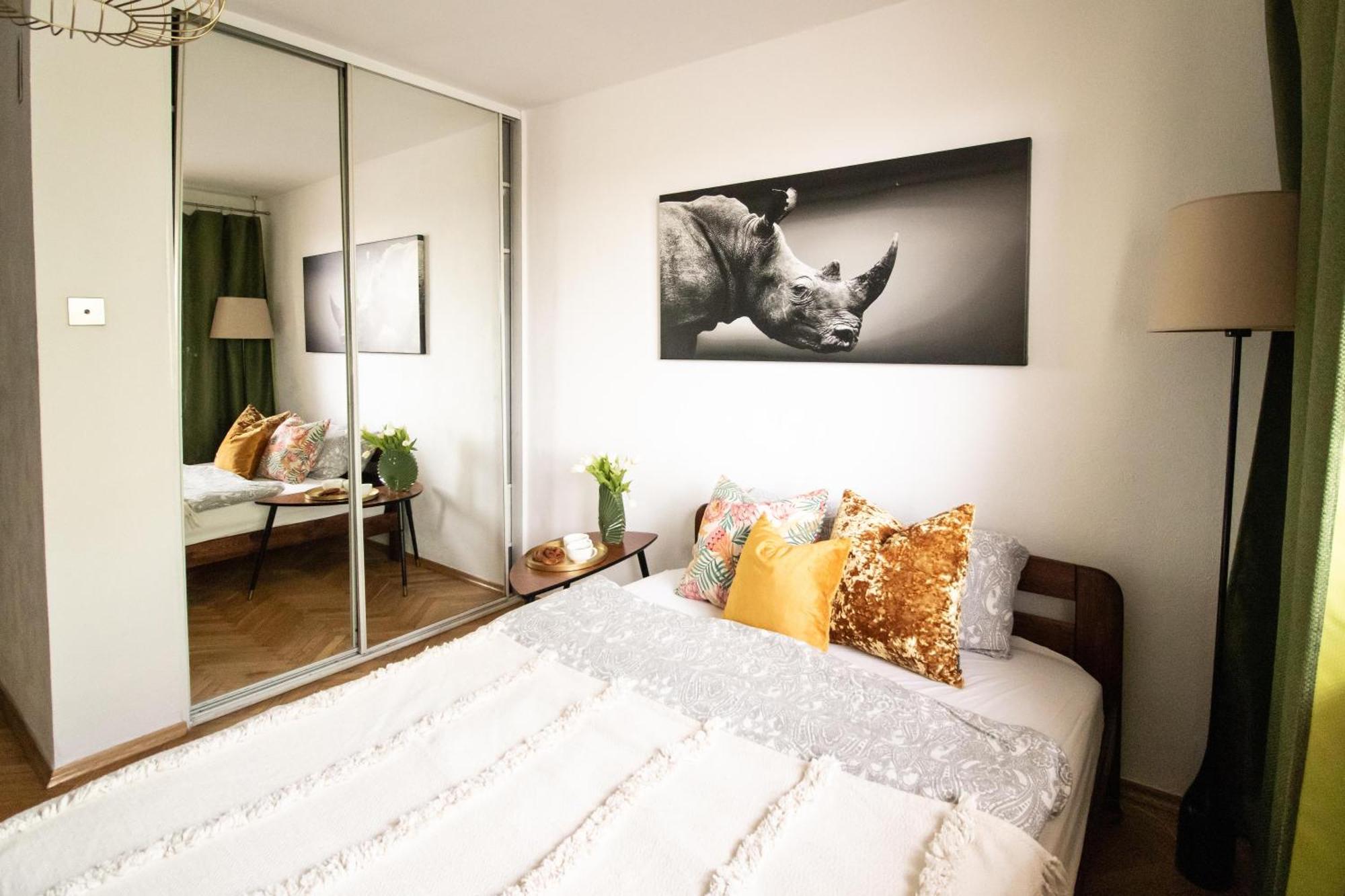 Piotrapartments - Big City Life Apartments In Central Warszawa Extérieur photo